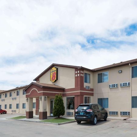 Super 8 By Wyndham Bernalillo Hotel Екстериор снимка