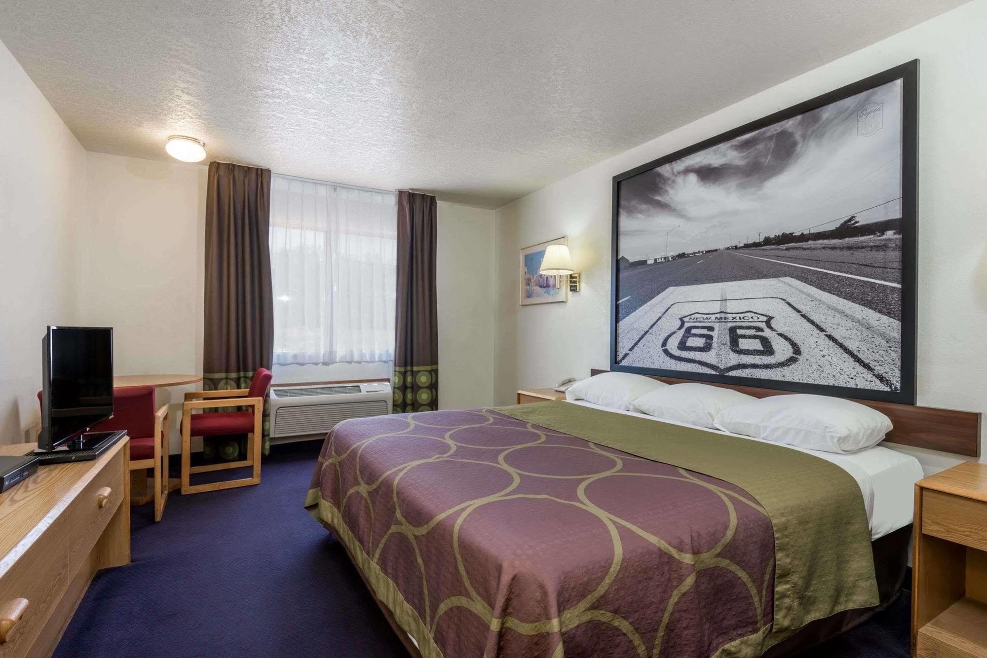 Super 8 By Wyndham Bernalillo Hotel Екстериор снимка